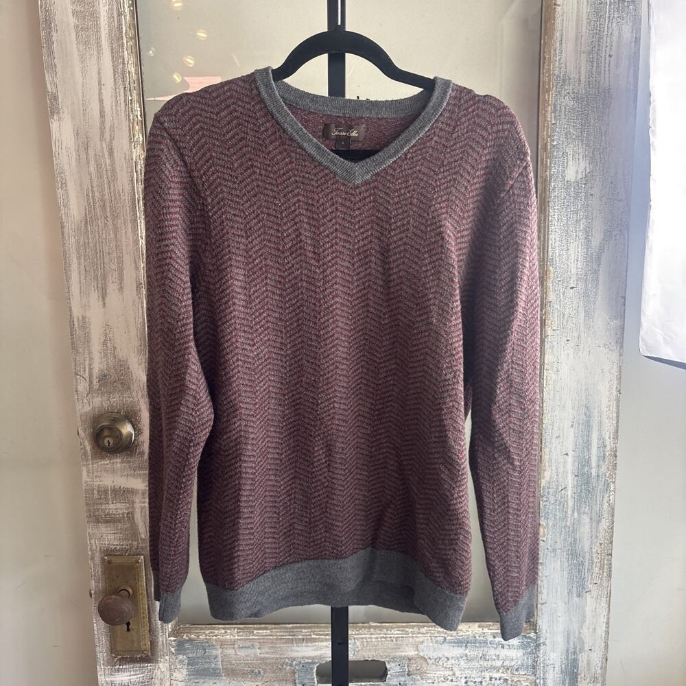 Tasso Elba Men’s V-Neck Red & Gray Wool Sweater Size Large